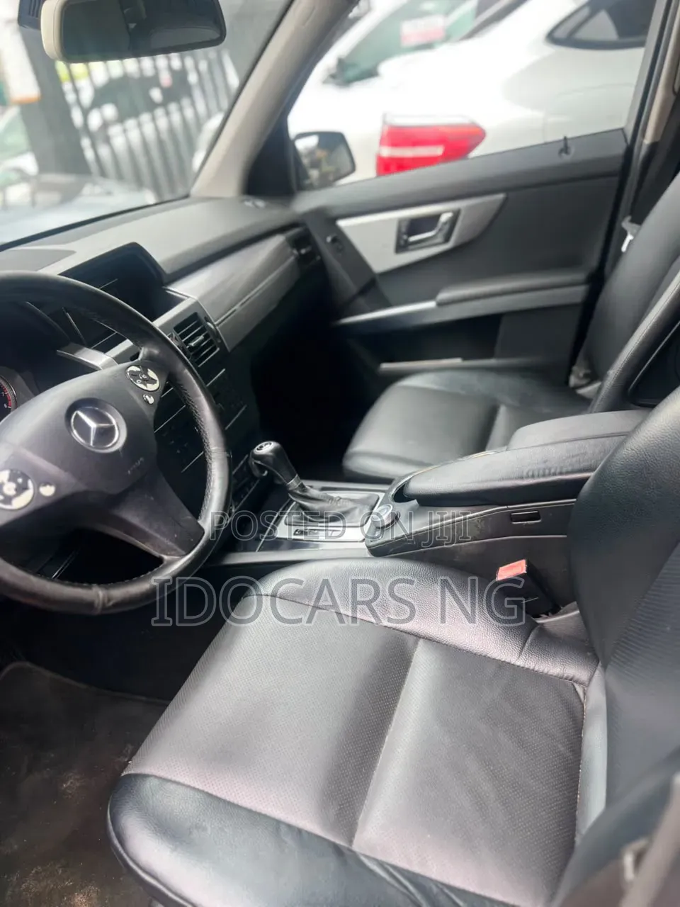 Mercedes-Benz GLK-Class 350 4MATIC 2010 Black