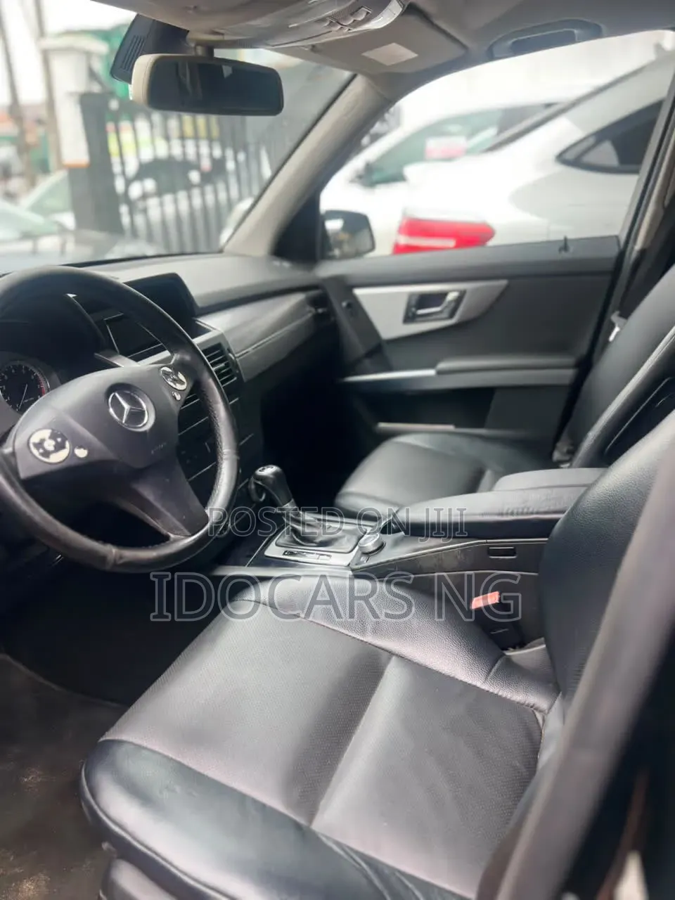 Mercedes-Benz GLK-Class 350 4MATIC 2010 Black