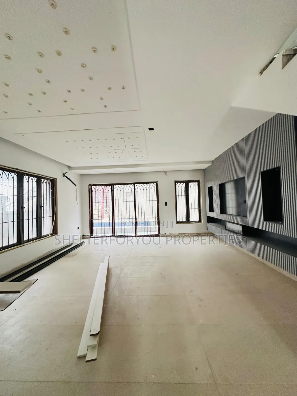 4bdrm Duplex in Lekki Phase 1 for sale