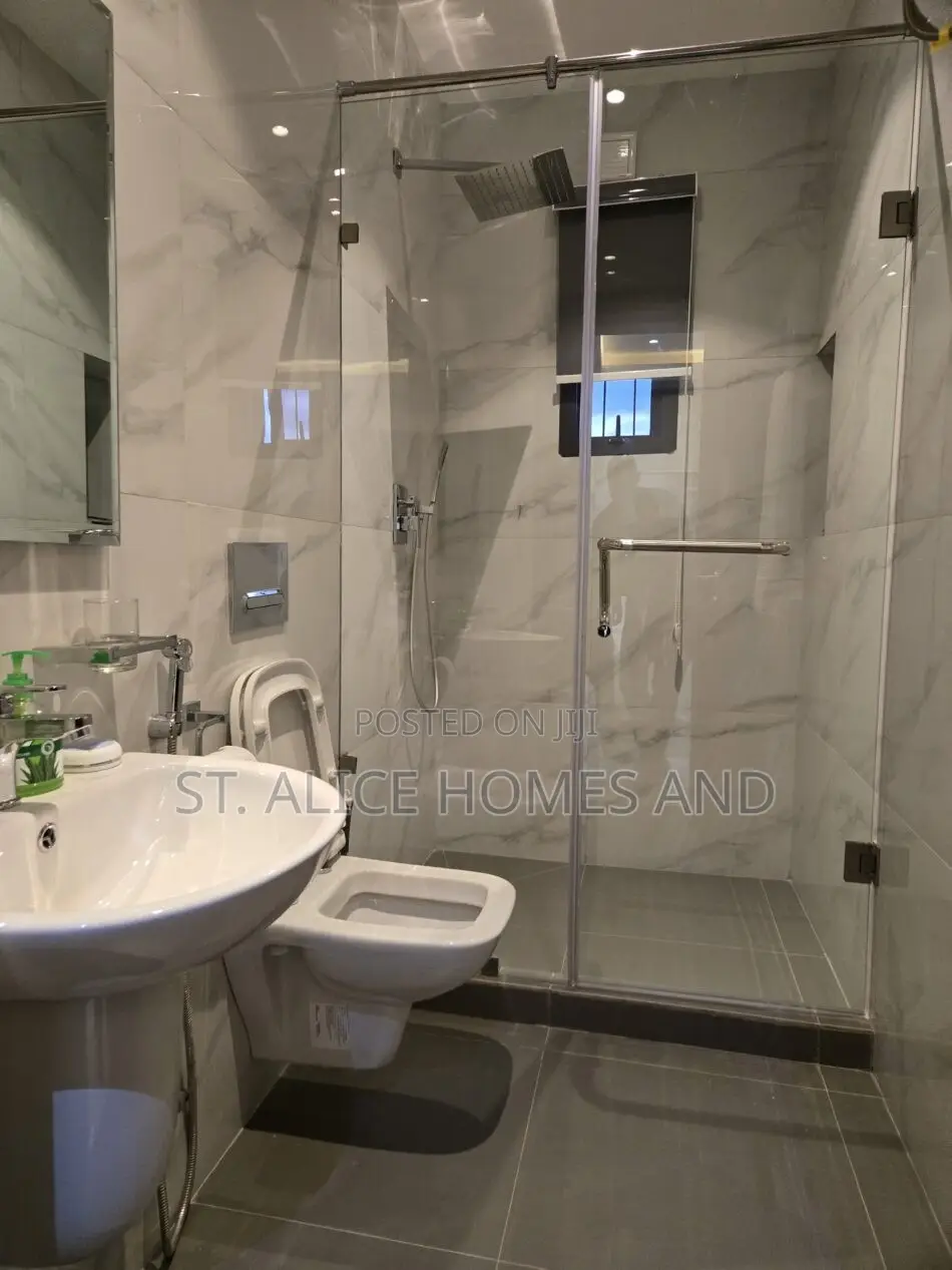Ufuoma Pebble Studio Apartment With Swimming Pool and Gym