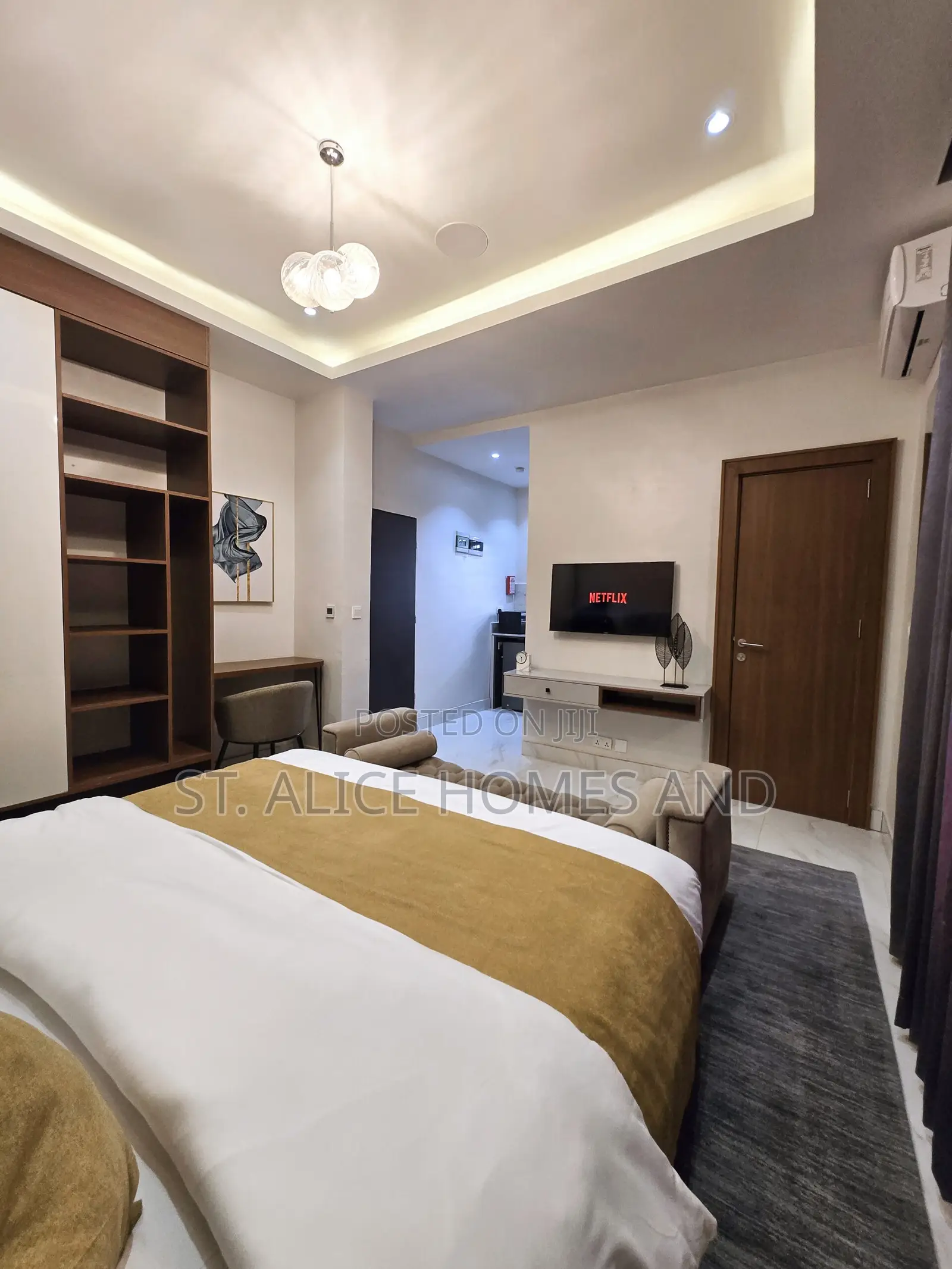 Ufuoma Pebble Studio Apartment With Swimming Pool and Gym