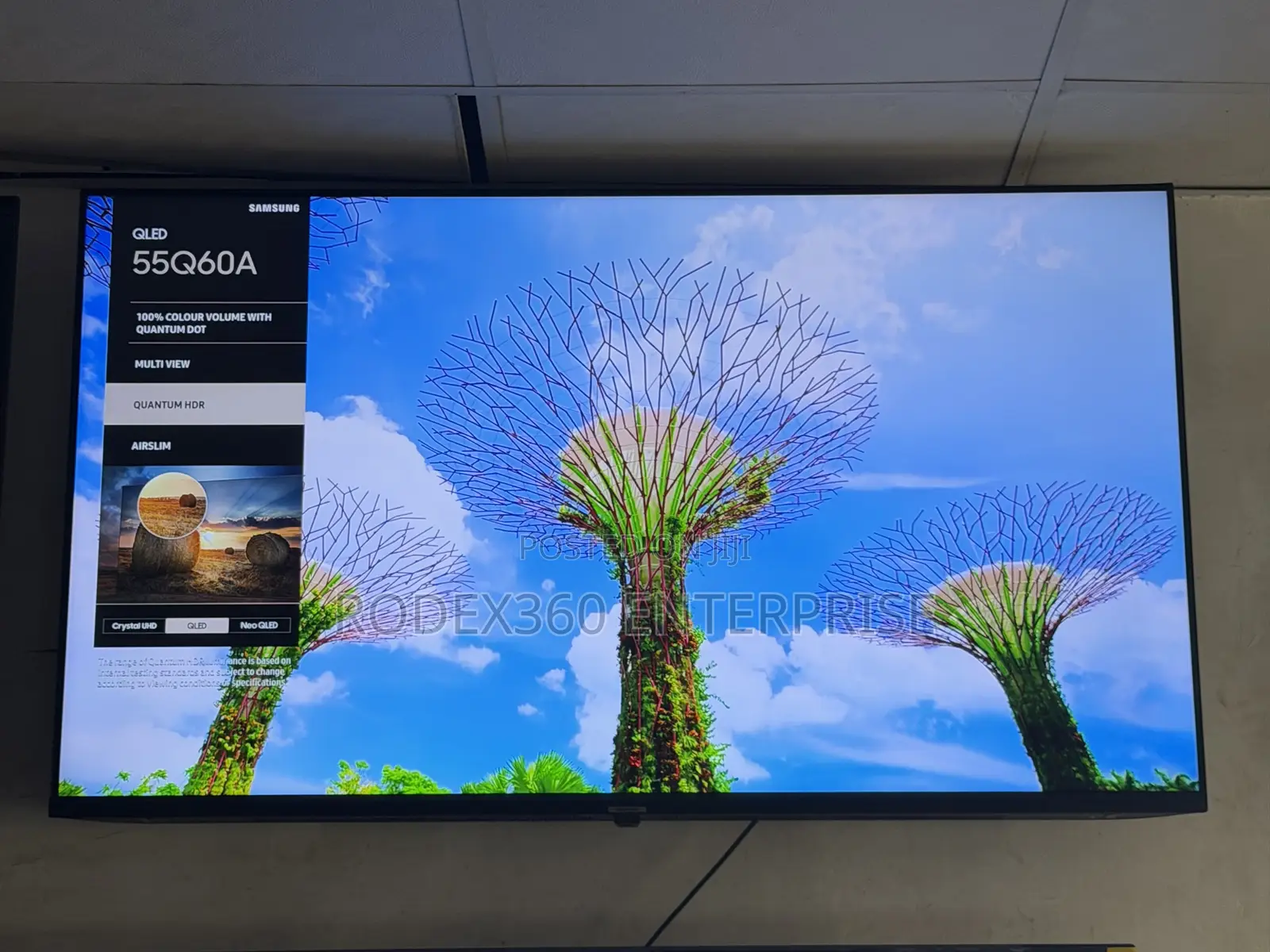 55-Inch UK Used Samsung QLED Smart TV Available