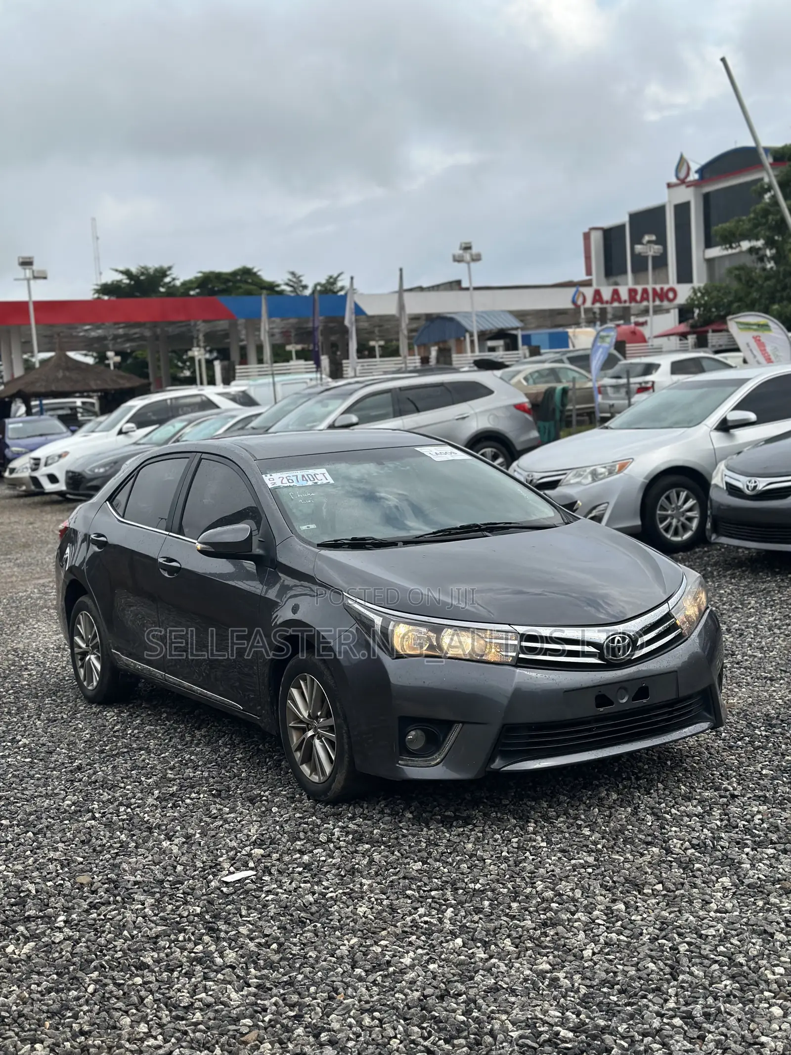 Toyota Corolla 2015 Gray