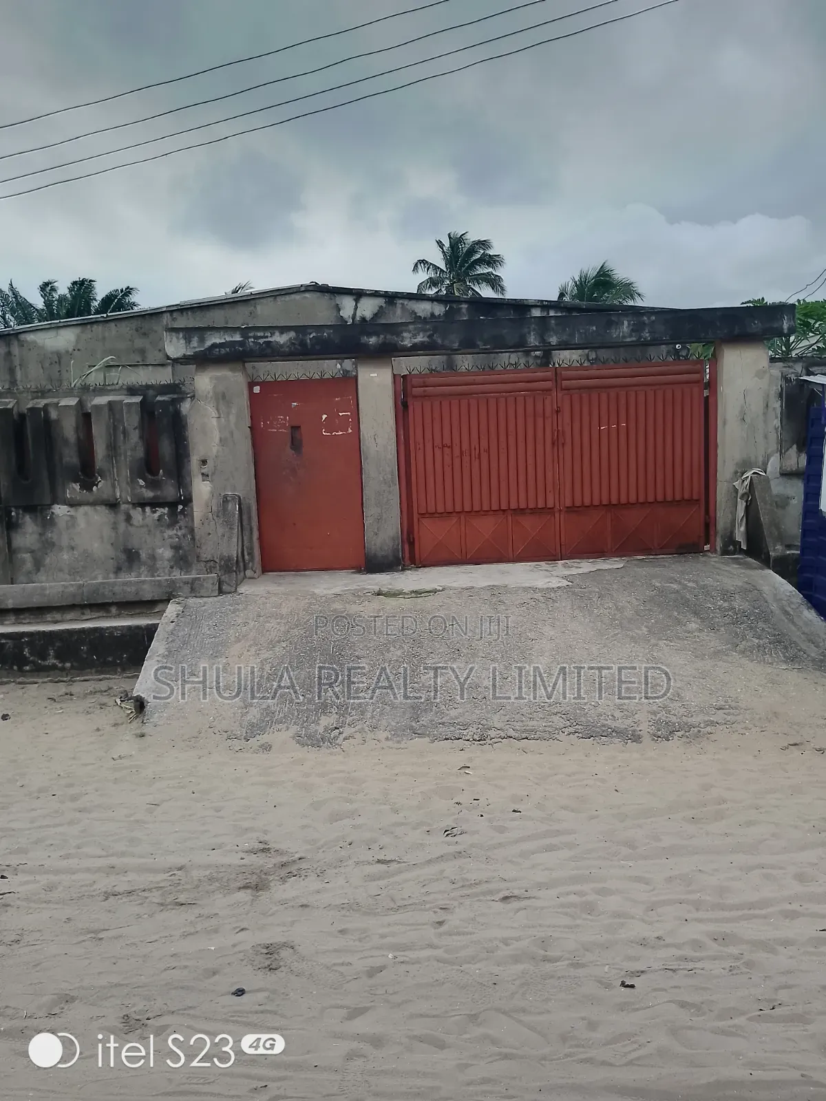 Furnished 19bdrm House in Ojo for sale