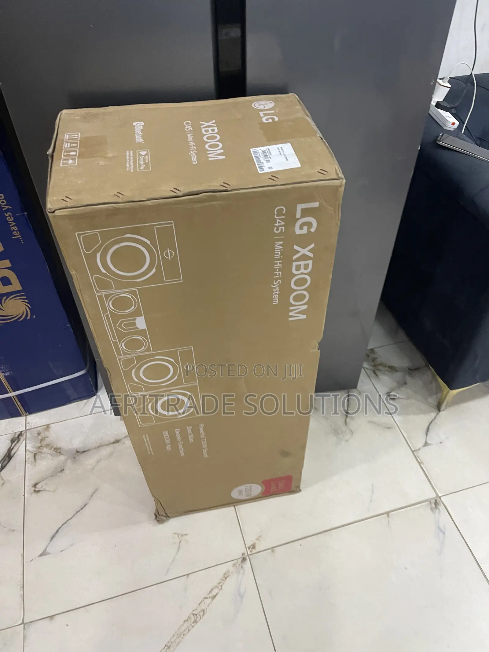 LG CJ45 Mini Hi-Fi 720W – Experience Music in Full Power