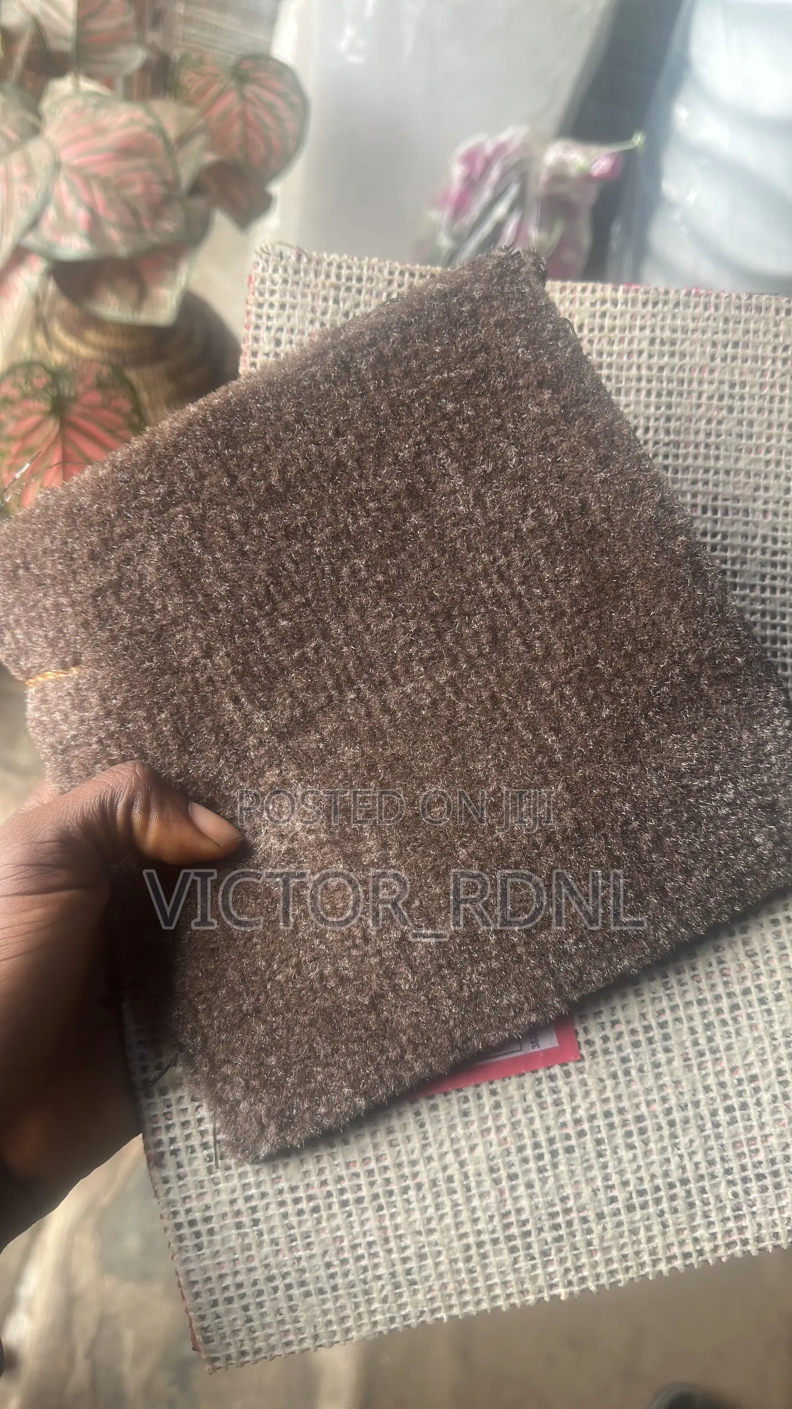 BROWN Wall to Wall Floor Rug