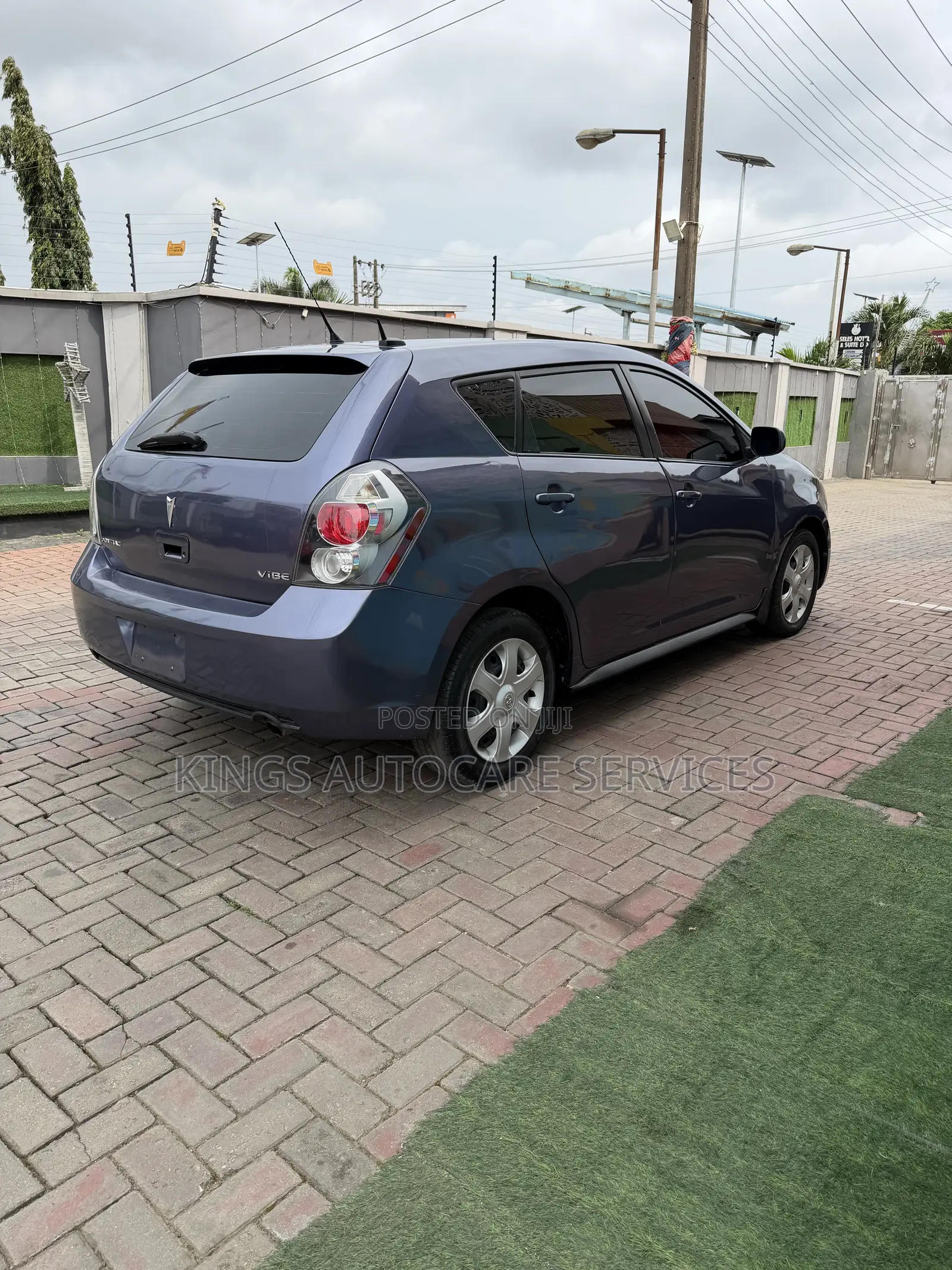 Pontiac Vibe 2.4L 2010 Blue
