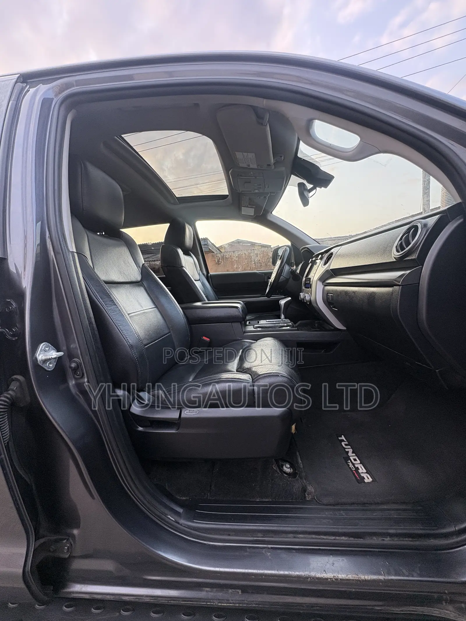 Toyota Tundra Limited 2022 Gray