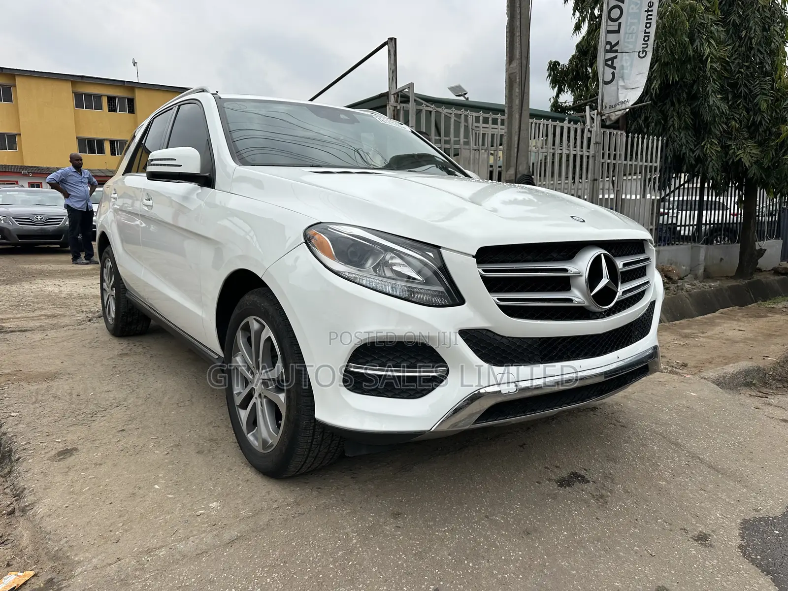 Mercedes-Benz GLE-Class GLE 350d 4MATIC 2017 Off white