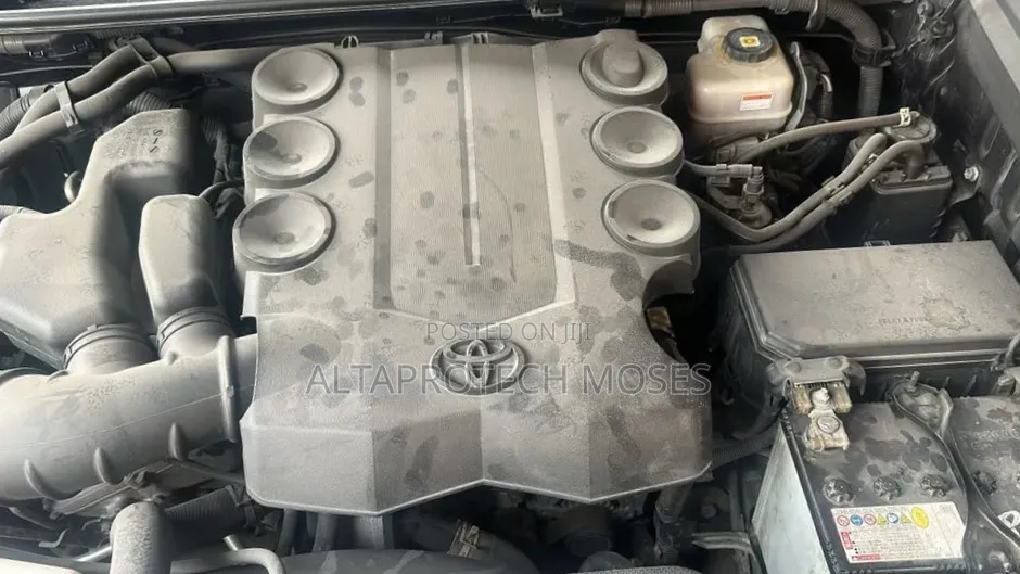Toyota Land Cruiser Prado 2023 Black