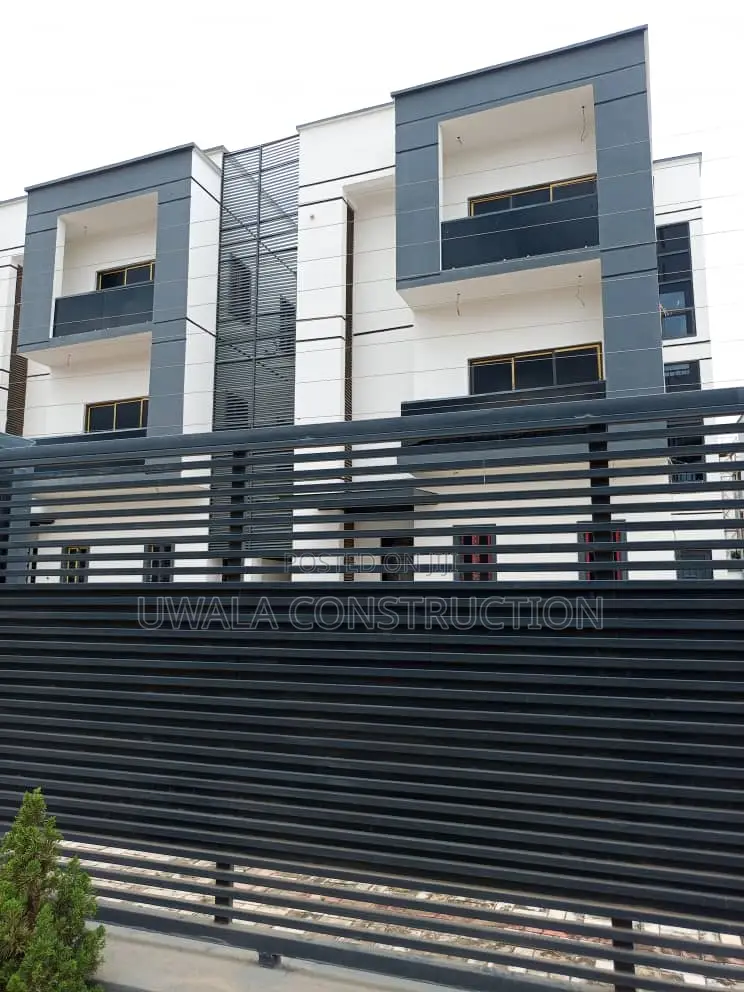 4bdrm Duplex in Mabushi for sale