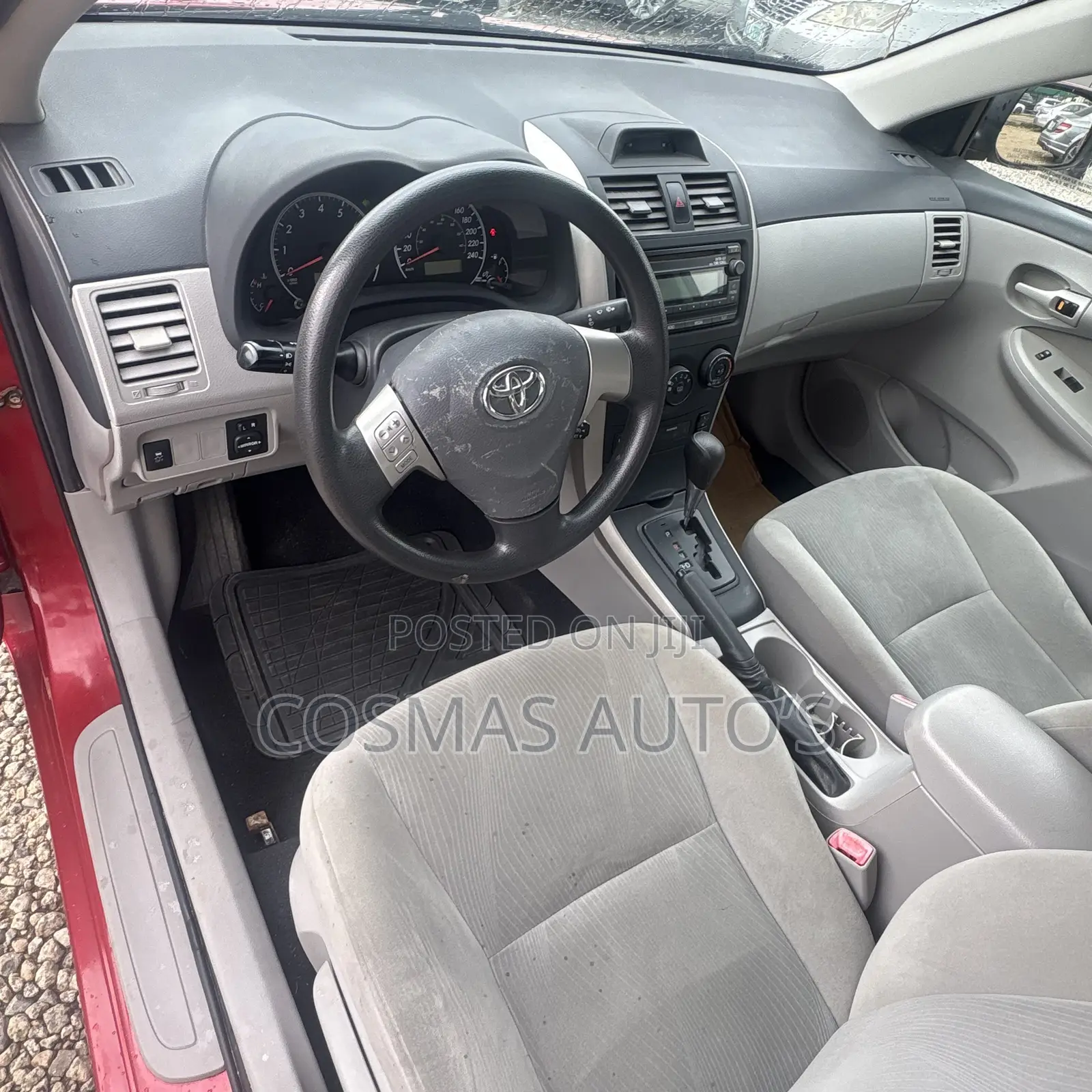 Toyota Corolla 2013 Red