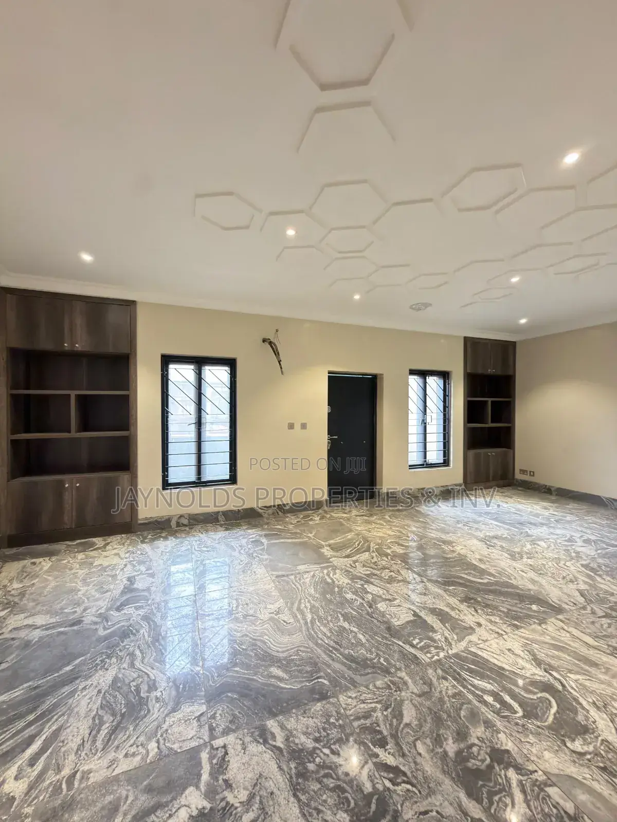 4bdrm Duplex in Jabi for sale