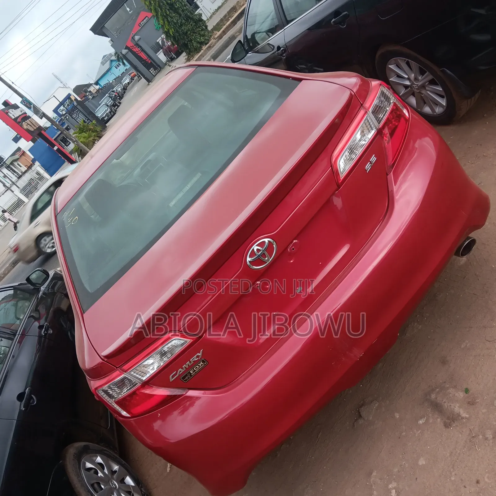 Toyota Camry SE 4dr Sedan (2.5L 4cyl 6A) 2012 Red