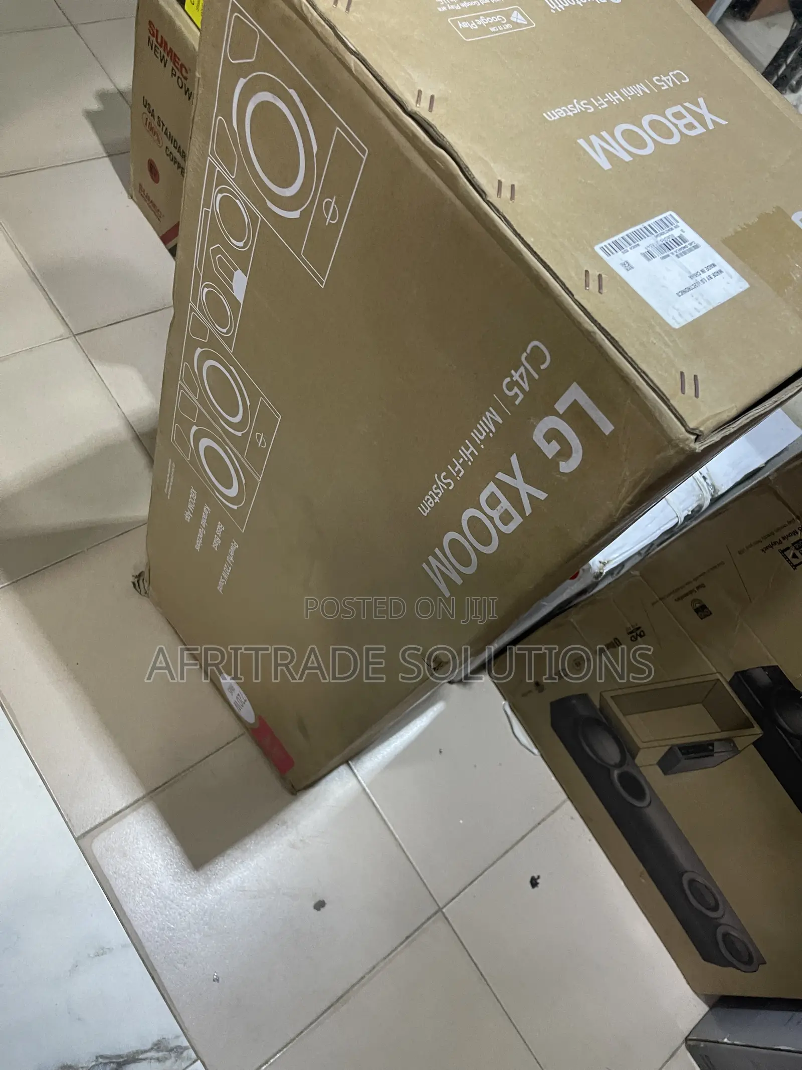 LG CJ45 Mini Hi-Fi Sound System – 720W of Nonstop Audio Power
