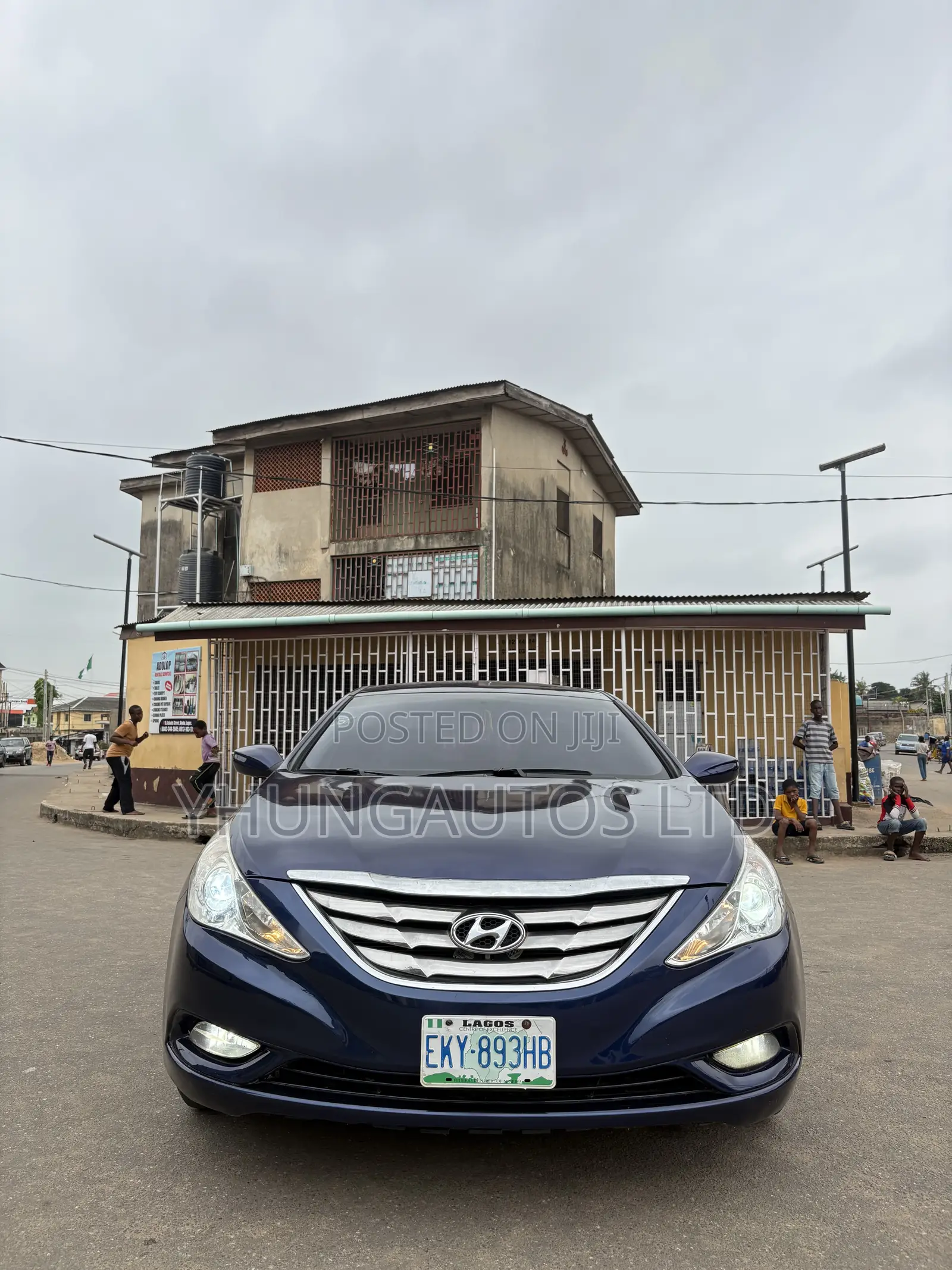 Hyundai Sonata SE 2.0T Sedan FWD (2.0L 4cyl 6A) 2012 Blue