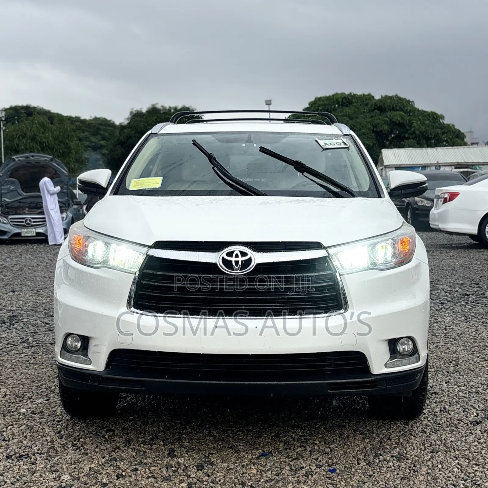 Toyota Highlander Limited 4dr SUV AWD (3.5L 6cyl 6A) 2015 White