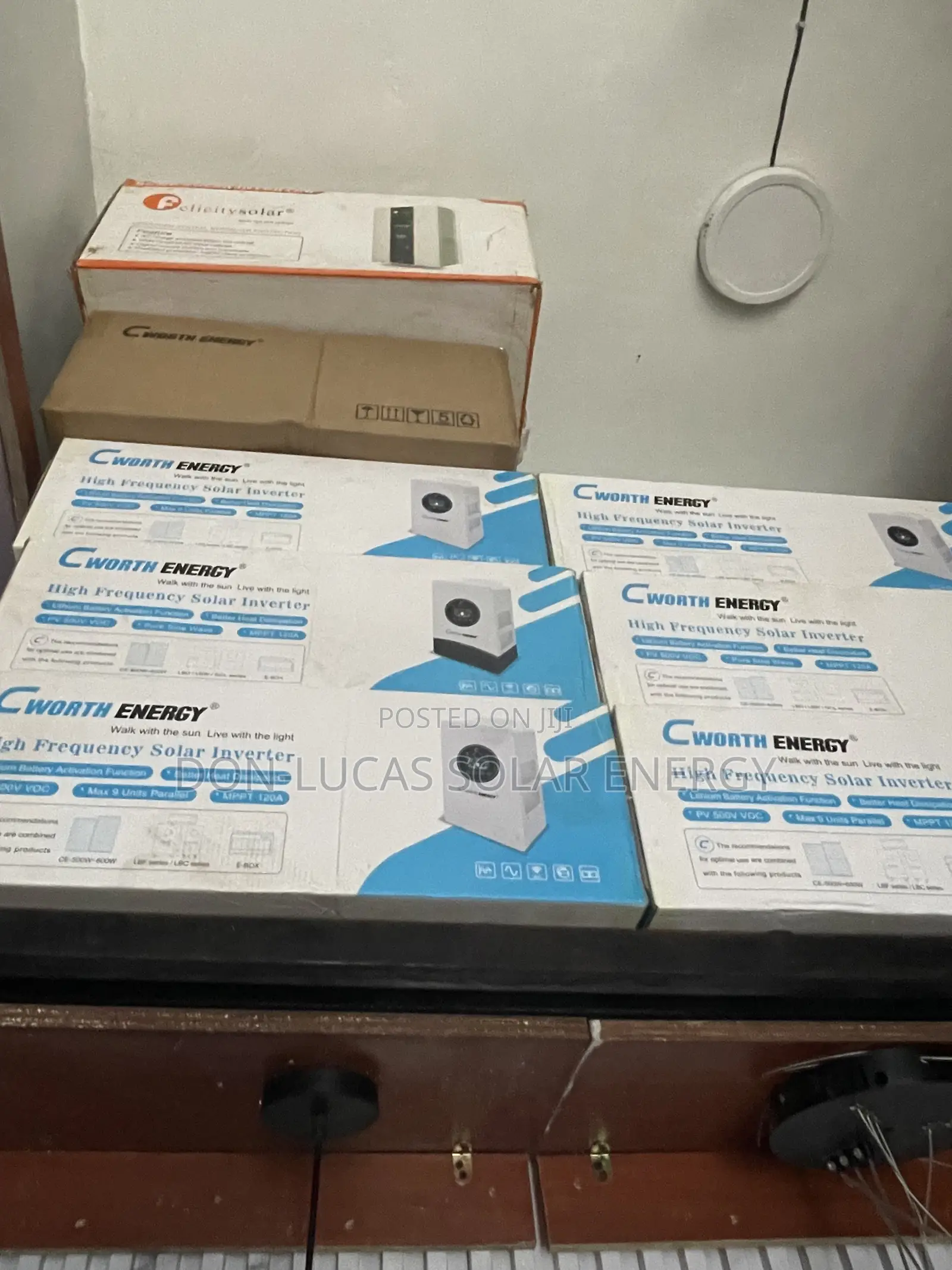 6kva C Worth Solar Hybrid Inverter