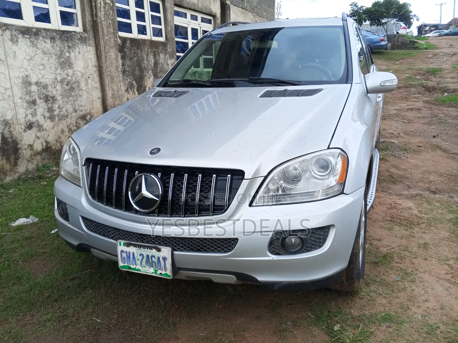 Mercedes-Benz M Class 2010 Gray