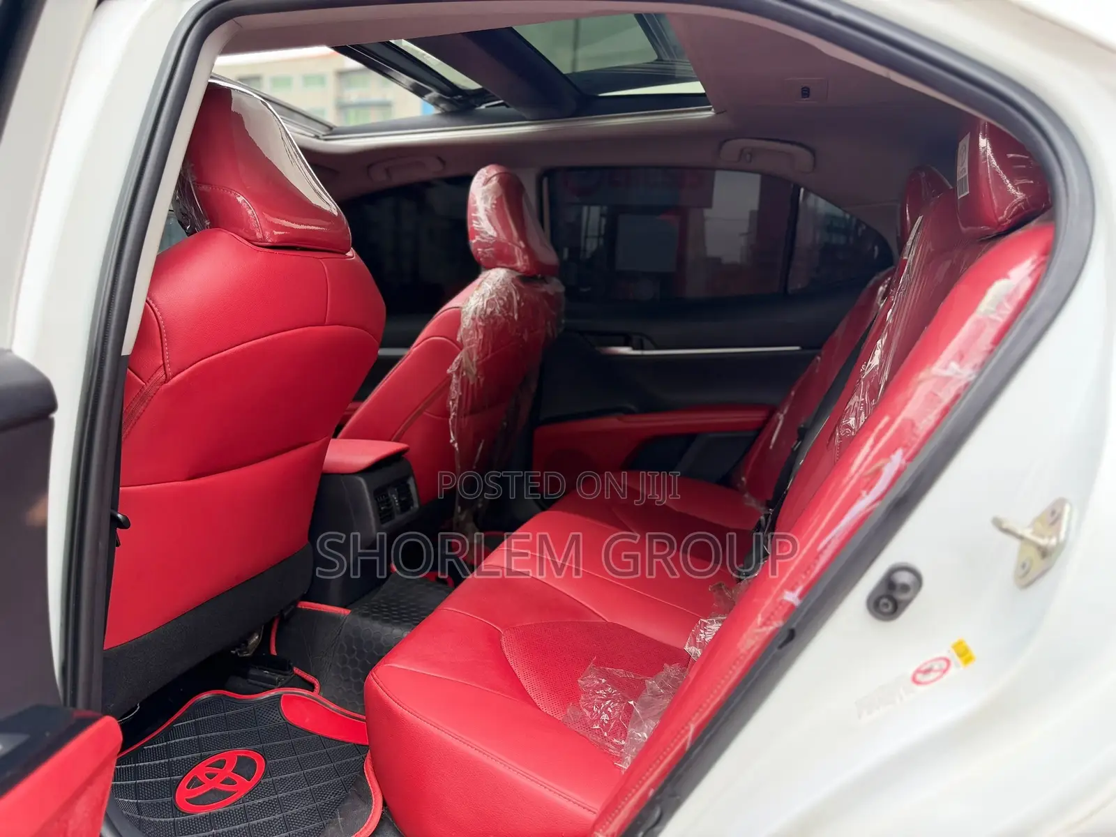 Toyota Camry 2020 White