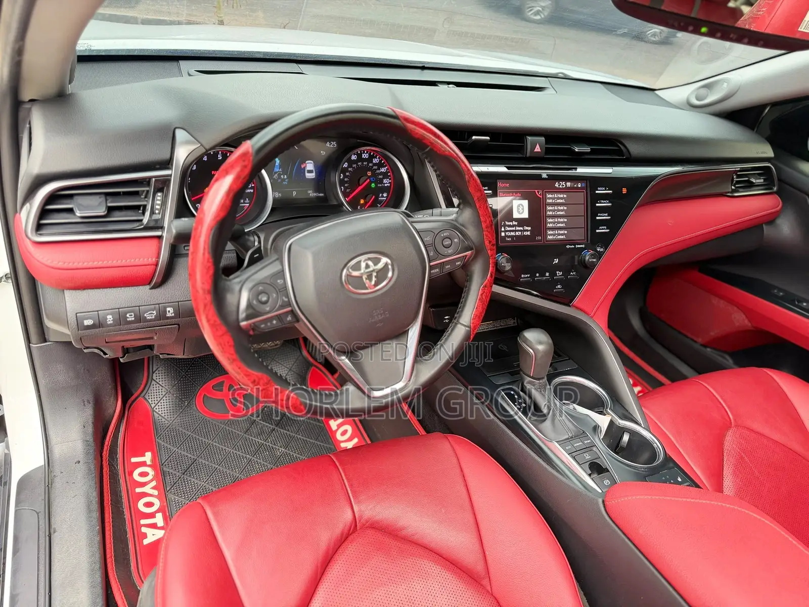 Toyota Camry 2020 White