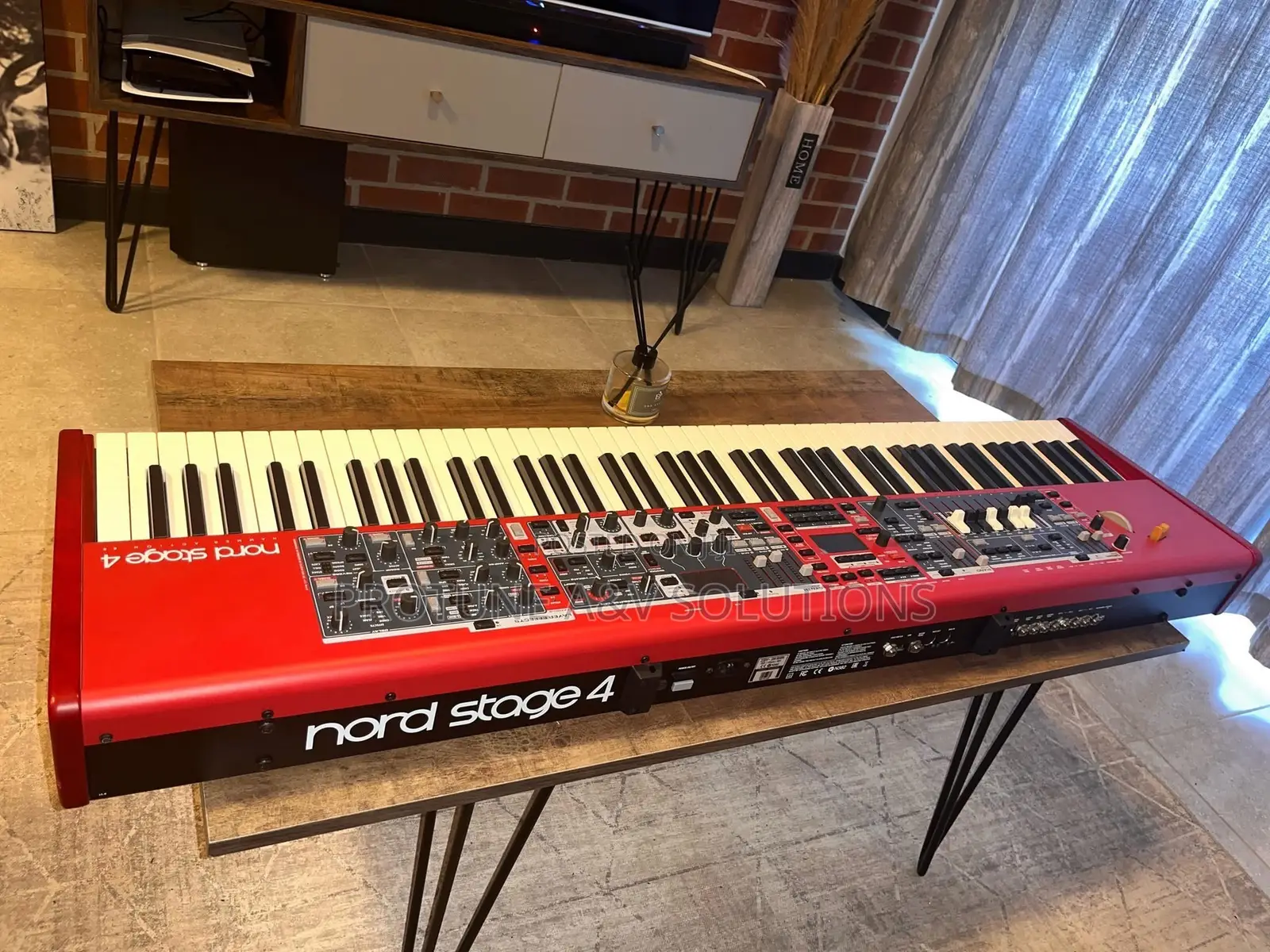 Original Nord Tage 4 88 Keys