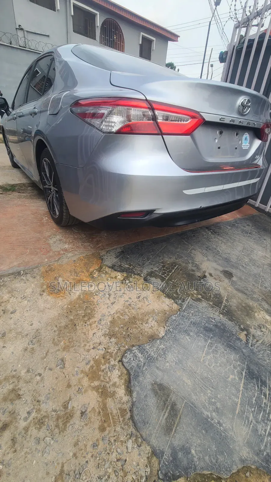 Toyota Camry 2018 Silver