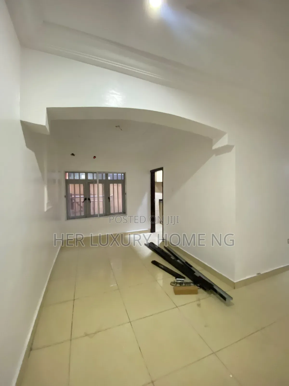 3bdrm Apartment in Chevron for rent