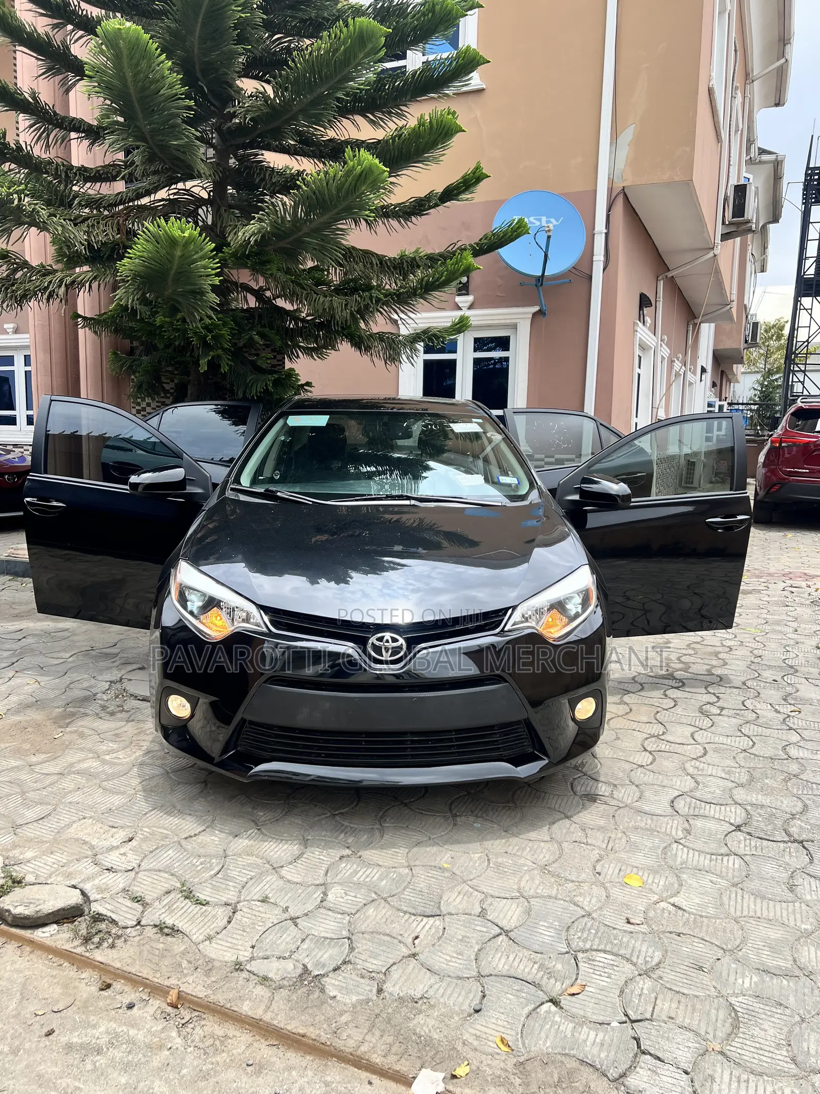 Toyota Corolla S Premium 4dr Sedan (1.8L 4cyl CVT) 2014 Black