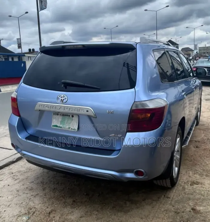 Toyota Highlander 2009 Blue