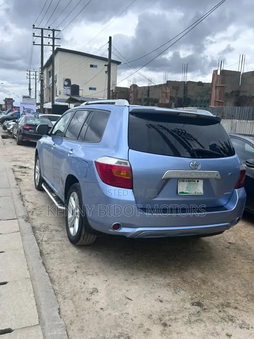 Toyota Highlander 2009 Blue