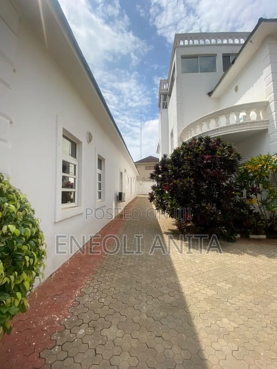 6bdrm Duplex in Guzape District for rent