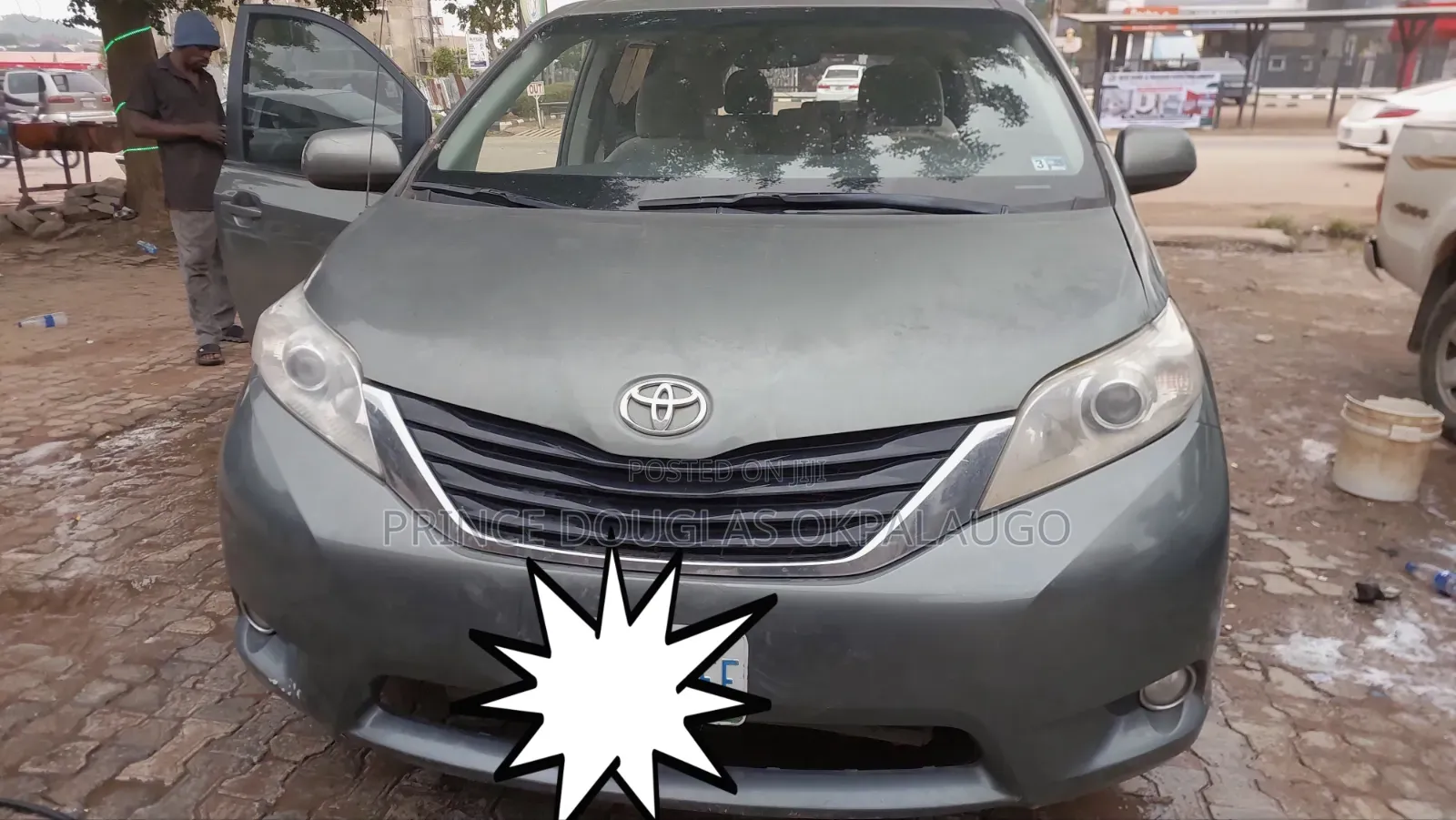 Toyota Sienna 2012 Gray