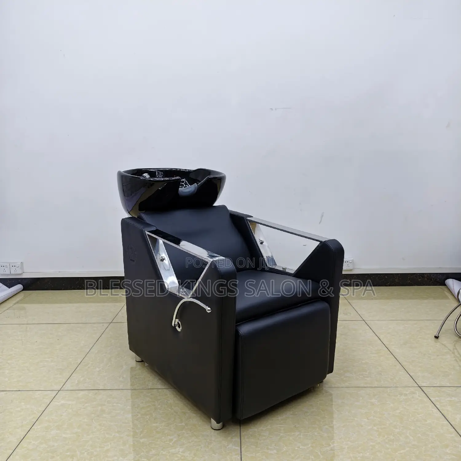 Luxury Shampoo Chair