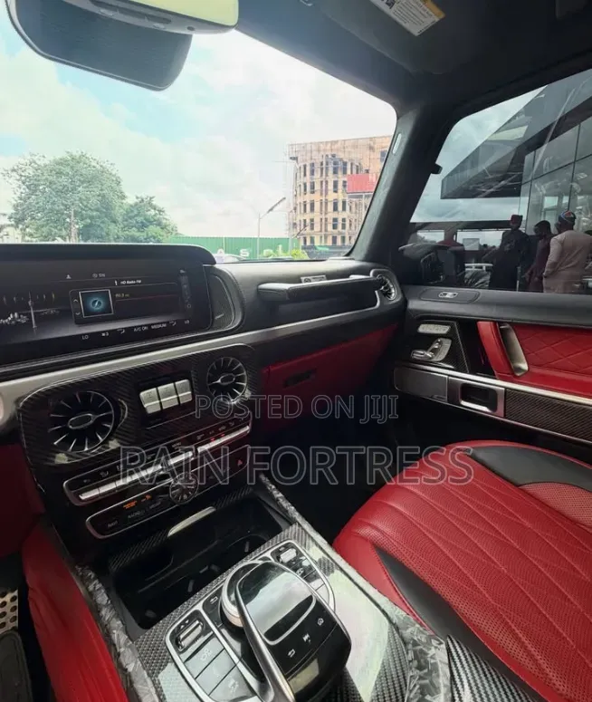 Mercedes-Benz G-Class 2021 Black