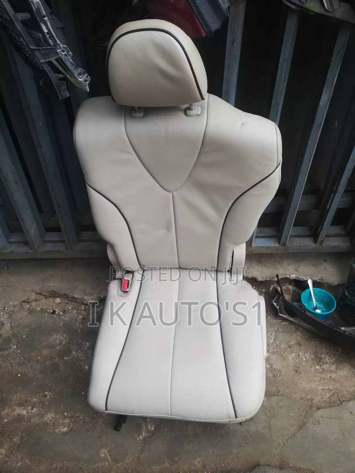 Complete Seat Venza 2010 to 2015