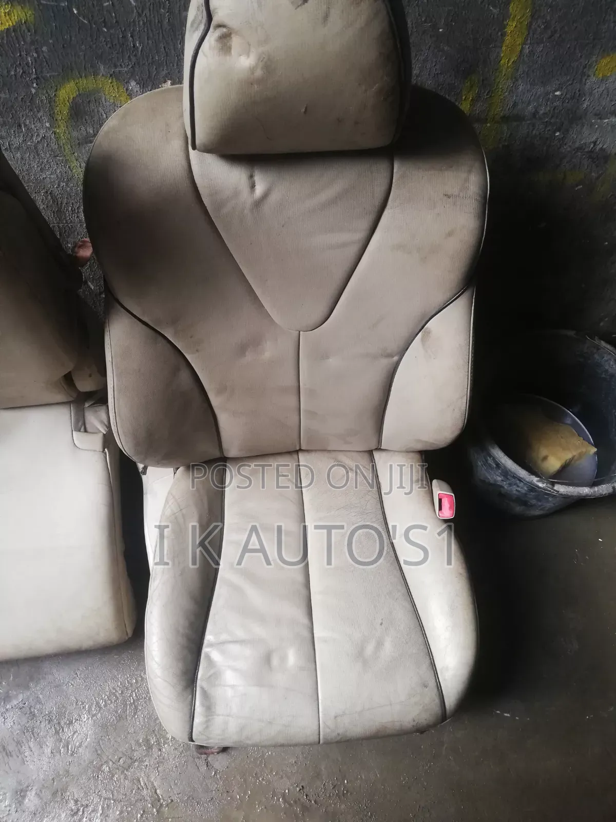 Complete Seat Venza 2010 to 2015