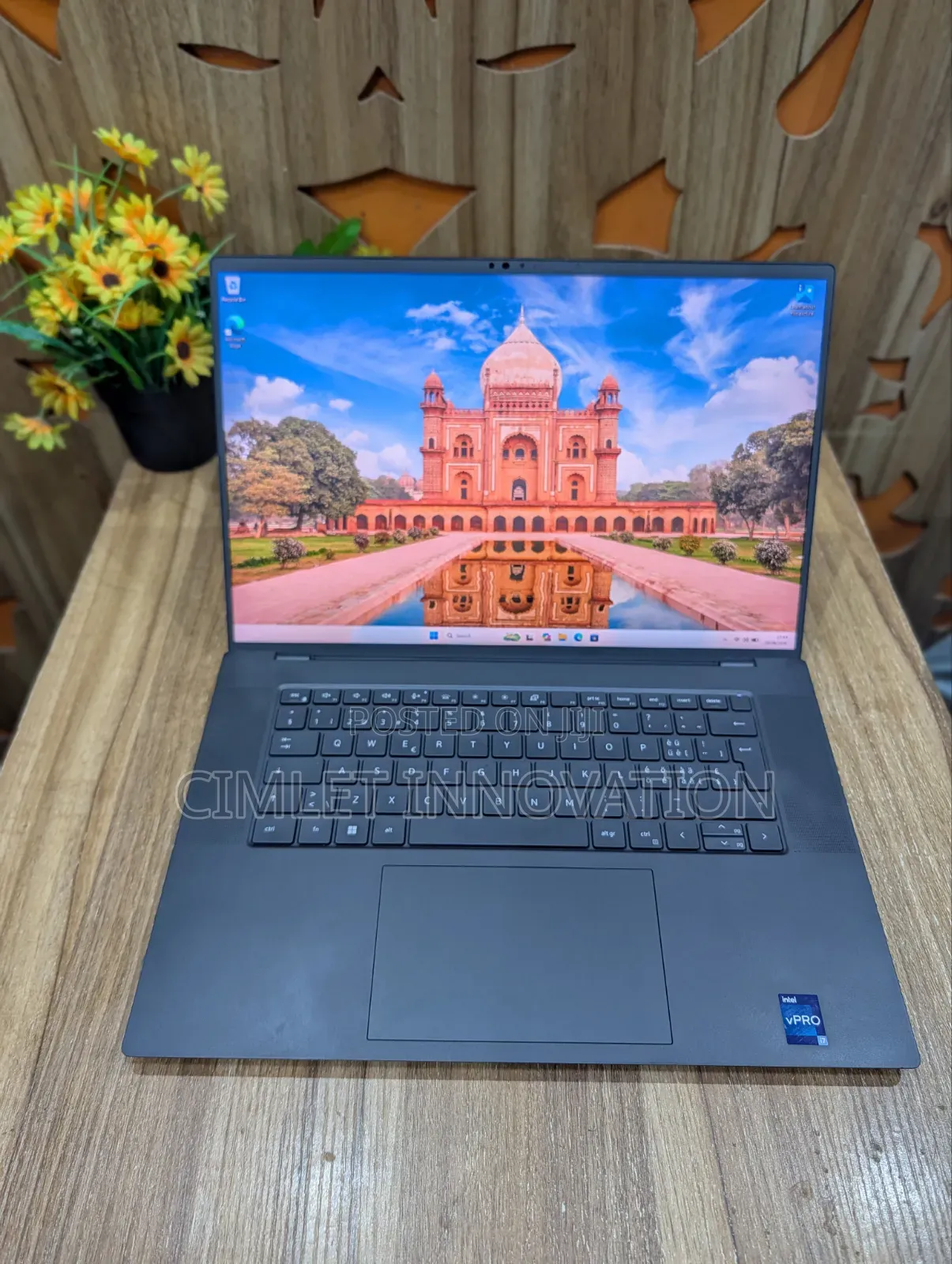 Laptop Dell Precision 5680 32GB Intel Core i7 SSD 1T