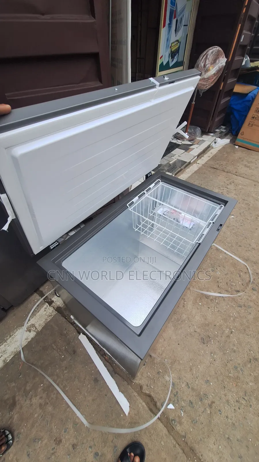 New Hisense Inverter Chest Freezer (250L) Energy Saving Super Cooling