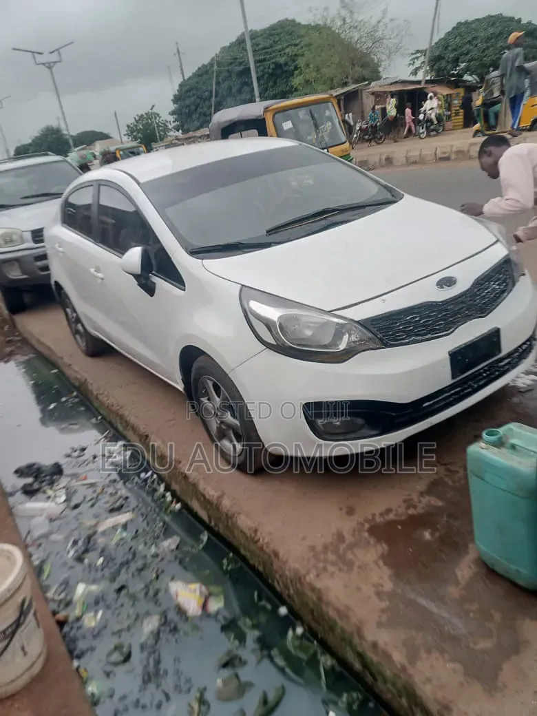 Kia Rio 2014 White