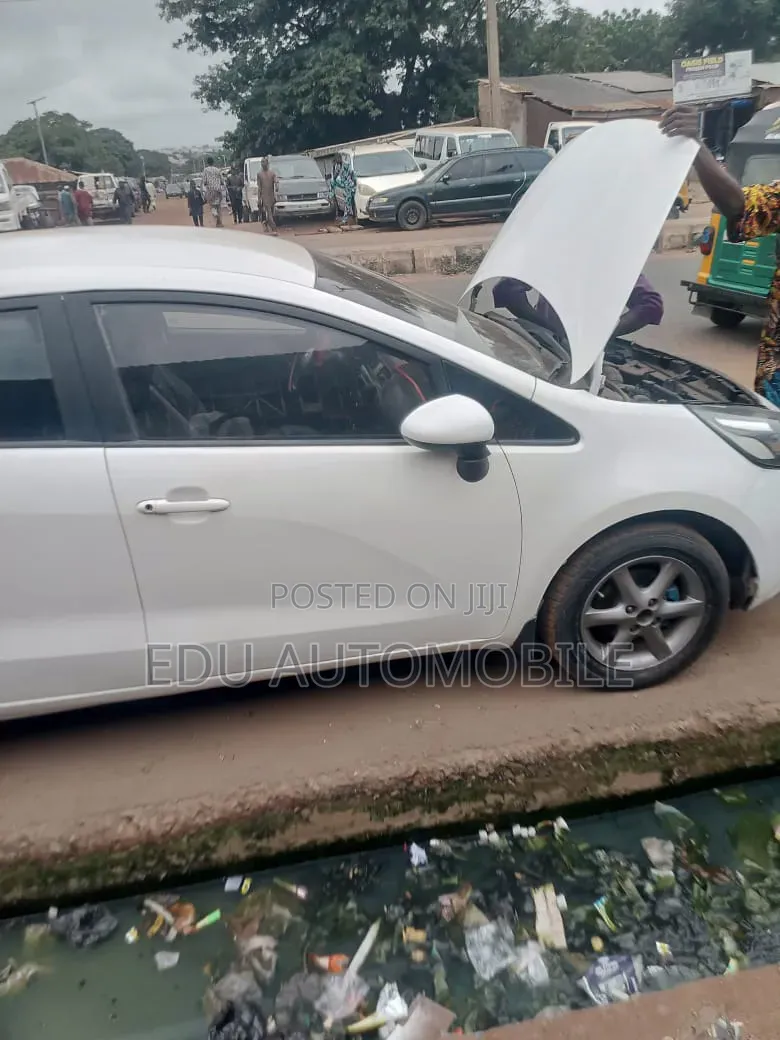 Kia Rio 2014 White