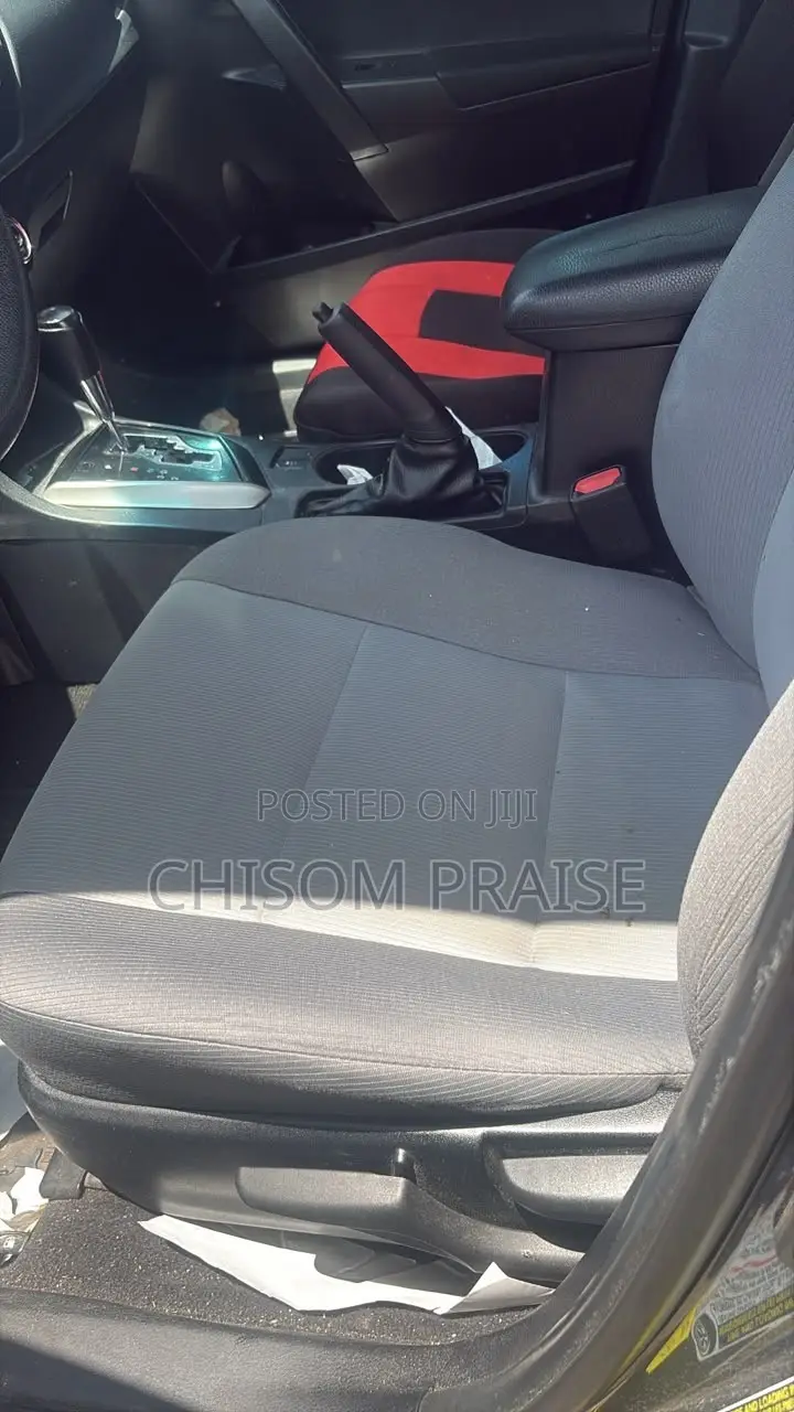 Toyota Corolla 2015 Gray