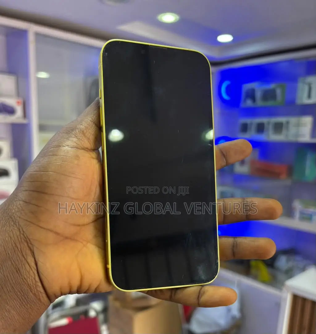Apple iPhone 14 128 GB Yellow