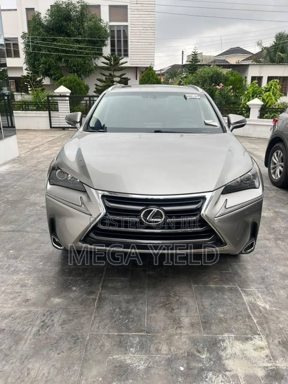 Lexus NX 200t AWD 2016 Gold