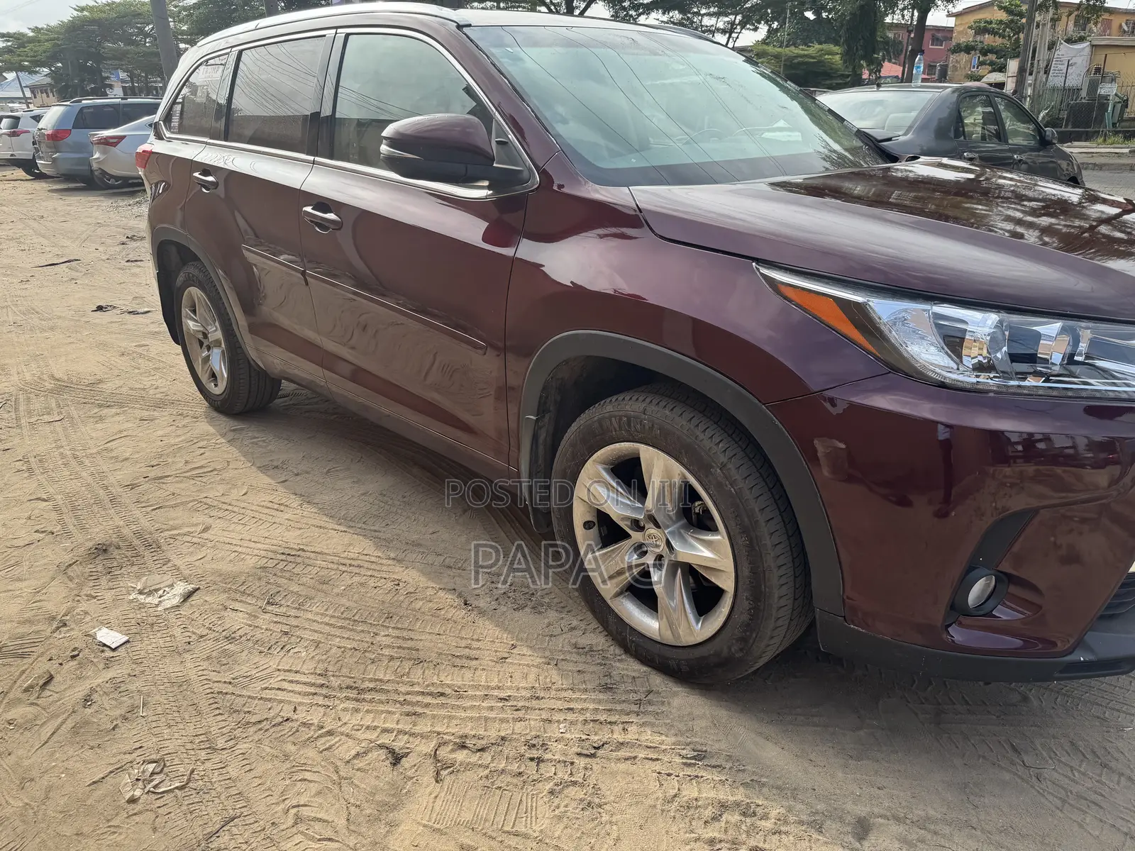 Toyota Highlander Limited 4dr SUV AWD (3.5L 6cyl 6A) 2015 Burgundy