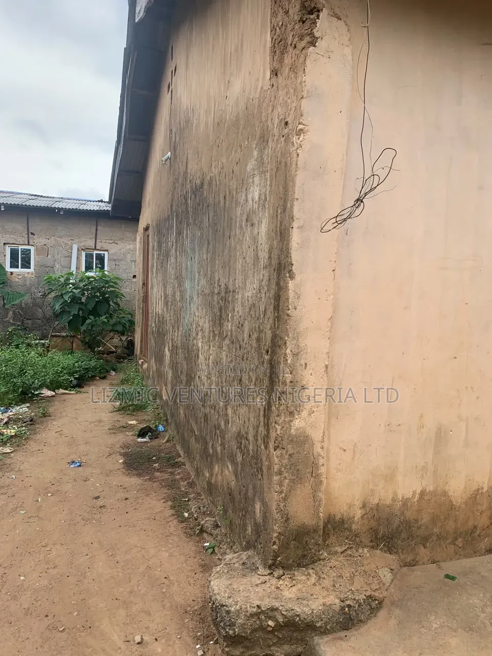 Furnished 2bdrm Bungalow in Igando for sale