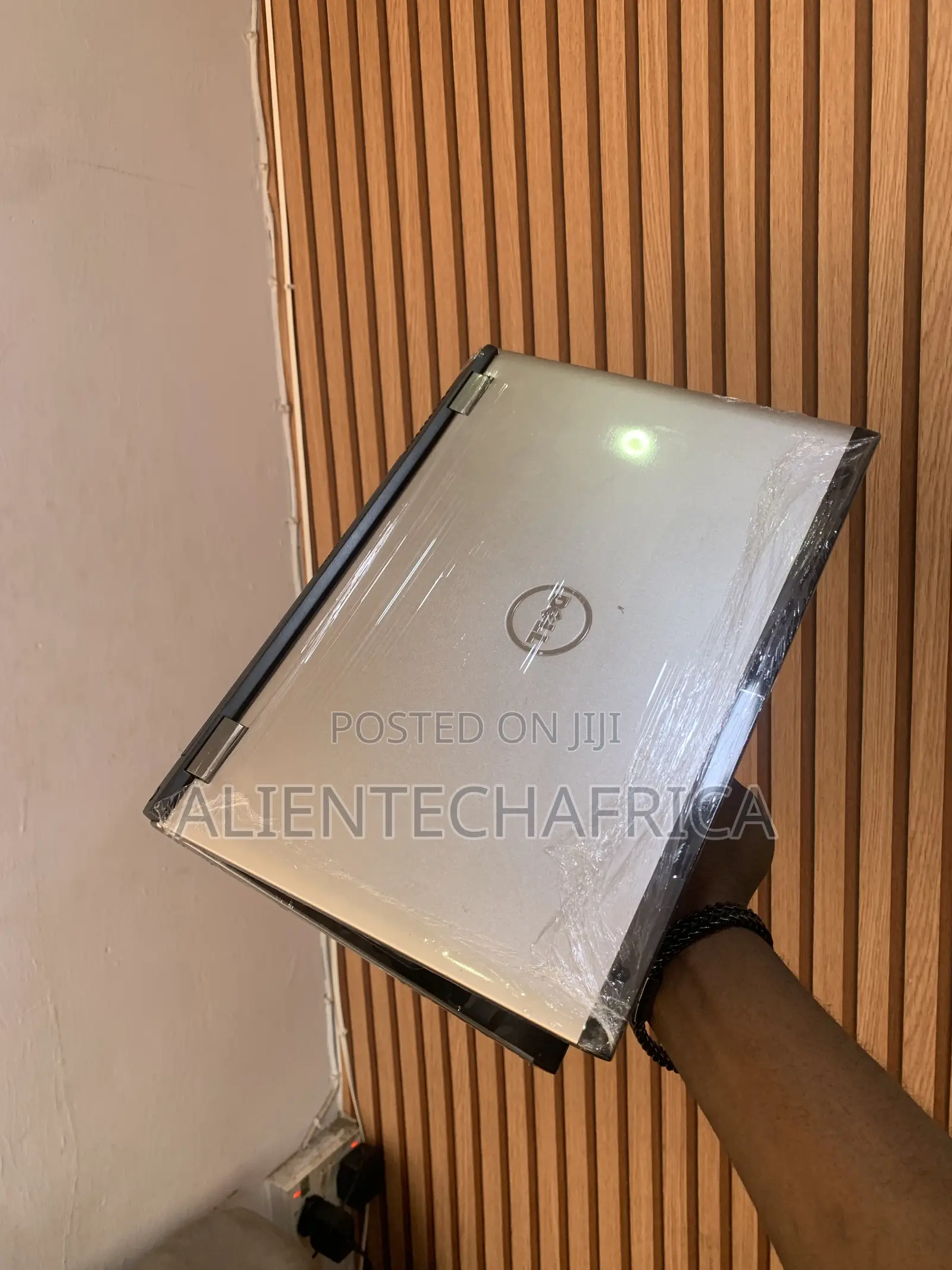 Laptop Dell Vostro 3350 8GB Intel Core i5 HDD 320GB