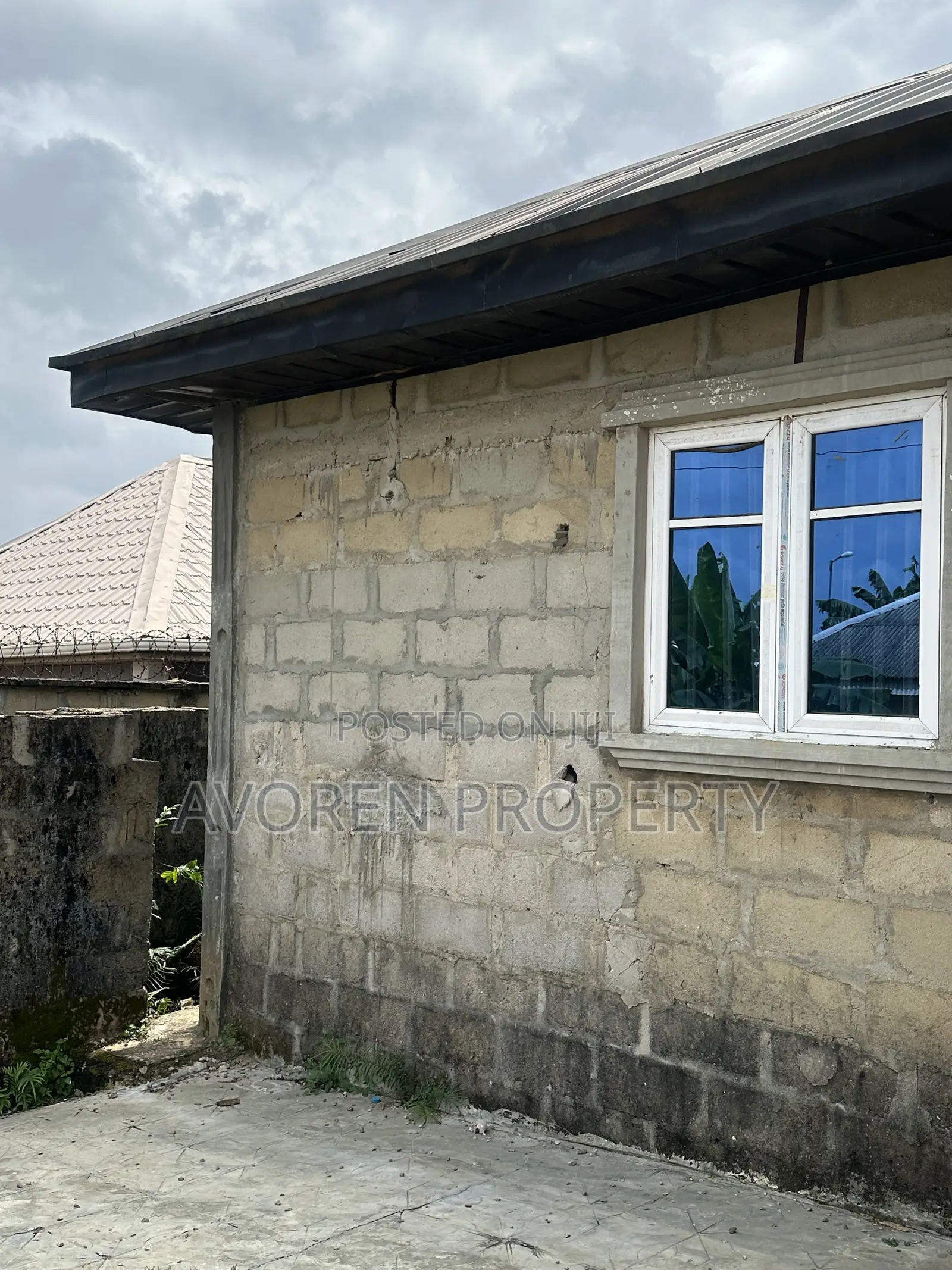2bdrm House in Epe for sale