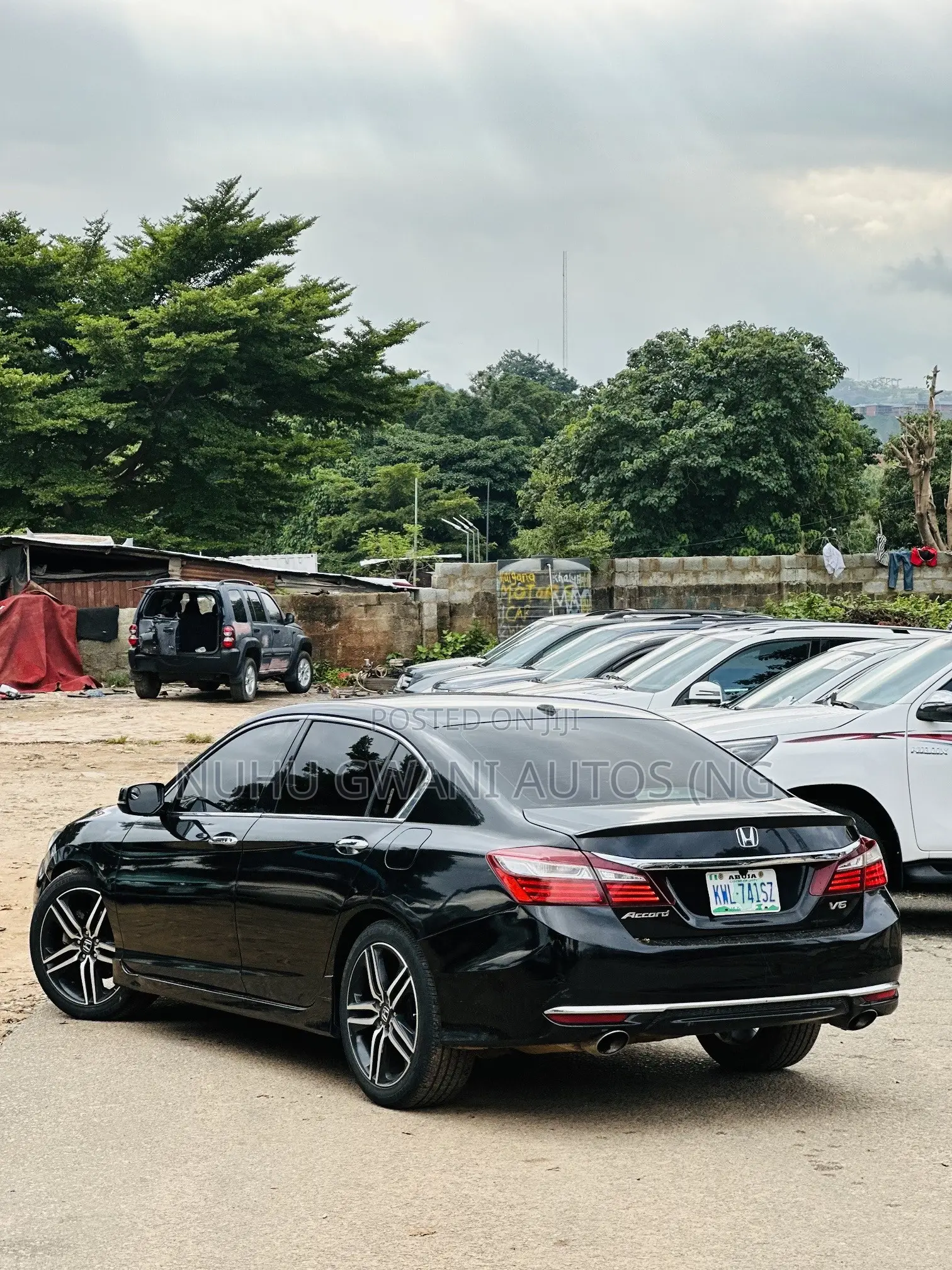 Honda Accord EX-L V-6 4dr Sedan FWD (3.5L 6cyl 6A) 2016 Black
