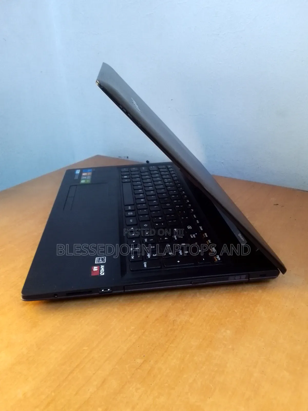 Laptop Lenovo G50-70 8GB AMD A8 HDD 250GB